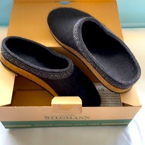 Stegmann wool/felt clogs